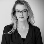 Amanda Cook Headshot